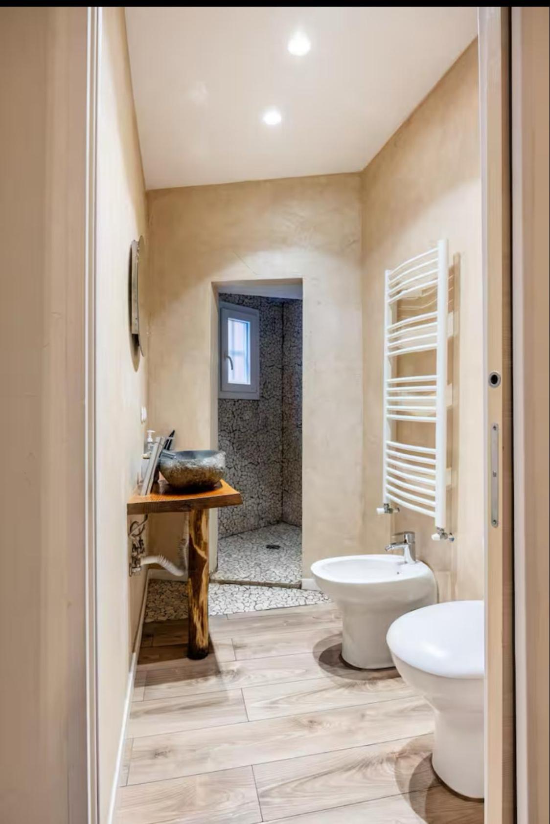 Downtown Loft Apartment Bologna Ngoại thất bức ảnh